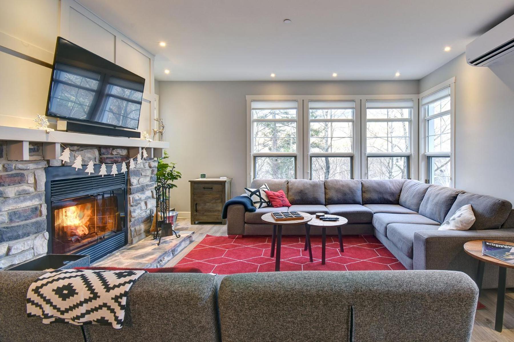 Tremblant Prestige - Les Eaux 207-2 Apartment มงต์-ทร็องบล็องต์ ภายนอก รูปภาพ