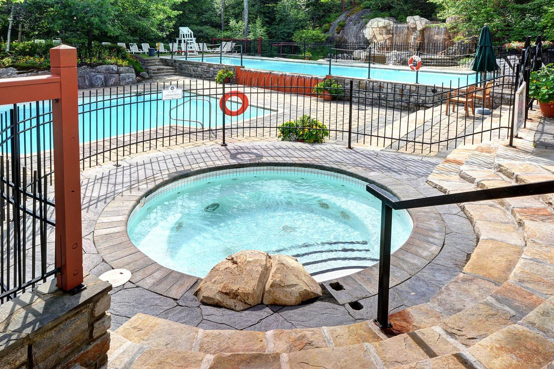 Tremblant Prestige - Les Eaux 207-2 Apartment มงต์-ทร็องบล็องต์ ภายนอก รูปภาพ