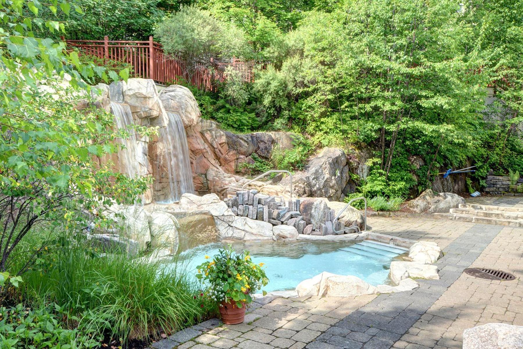 Tremblant Prestige - Les Eaux 207-2 Apartment มงต์-ทร็องบล็องต์ ภายนอก รูปภาพ